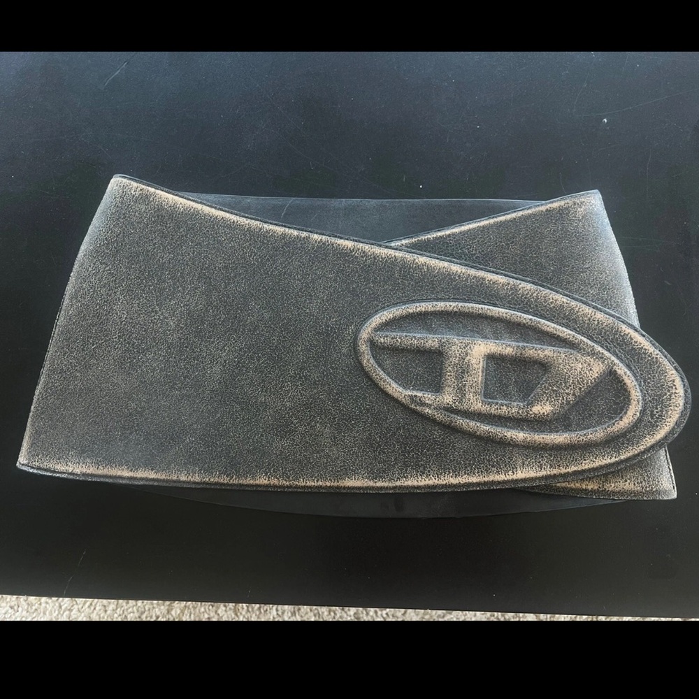 DIESEL RUNWAY SKIRT BELT